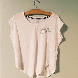 New Nike workout top